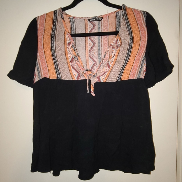 Aztec print flowy top - Picture 2 of 4